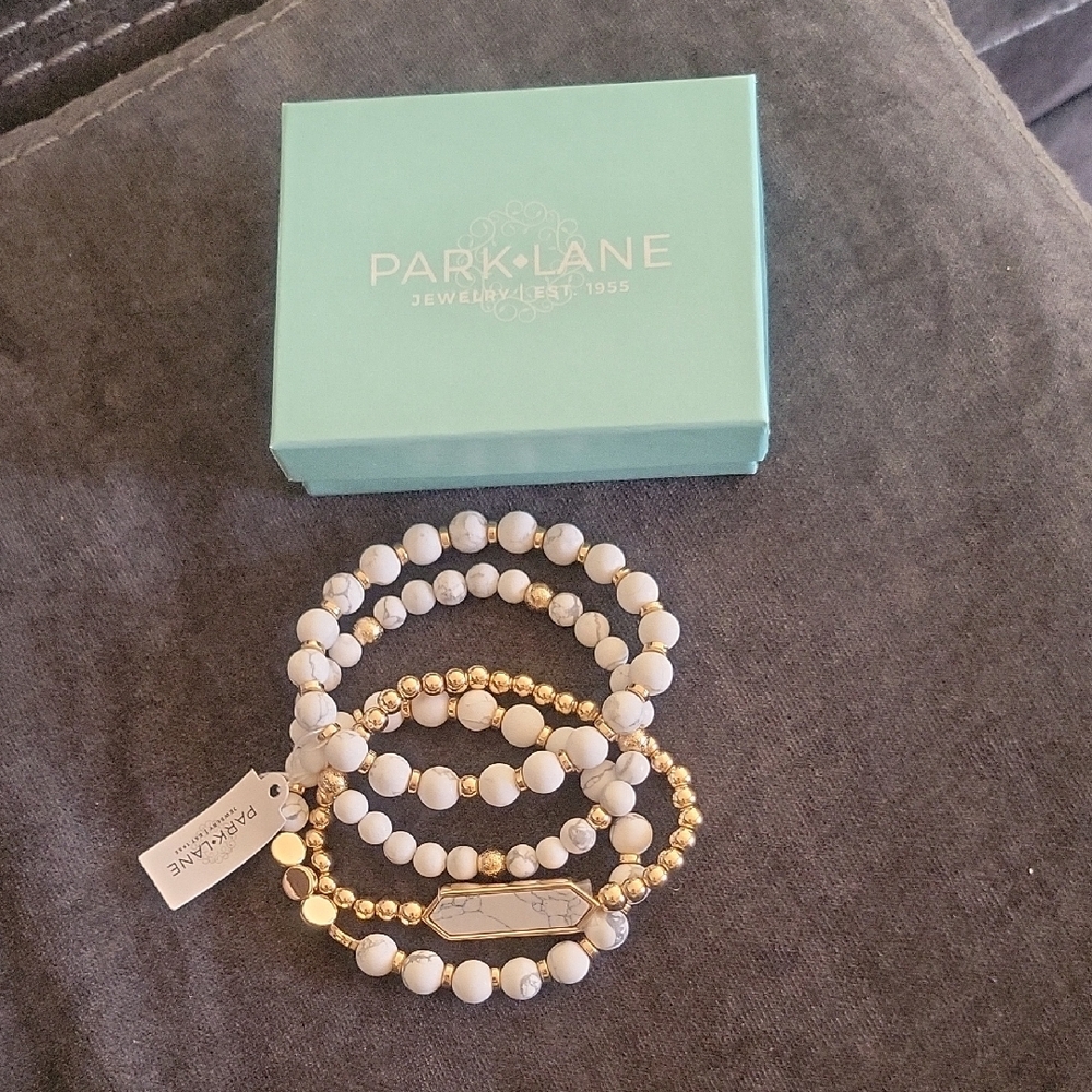 Park Lane Denver White and Gold Beaded Bracelets